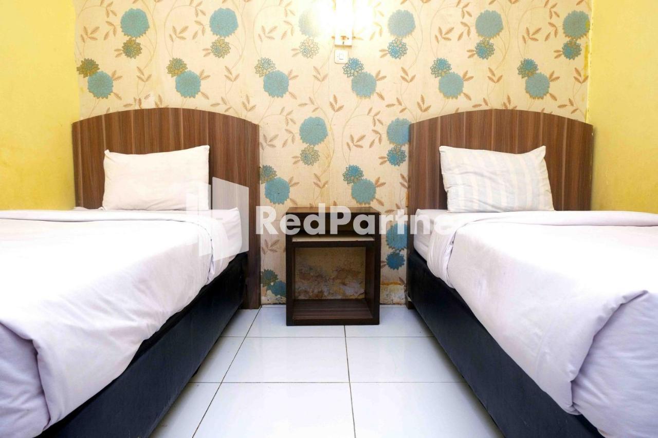 Hotel Permata Makassar Mitra Reddoorz Balangberu Zewnętrze zdjęcie